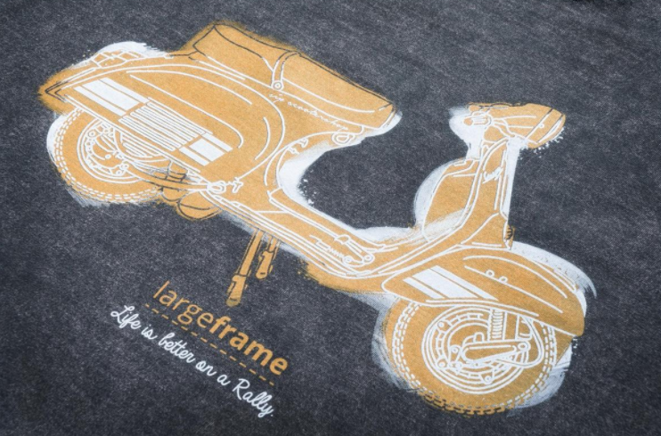 T-Shirt "Life is better on a Rally", nera stone washed