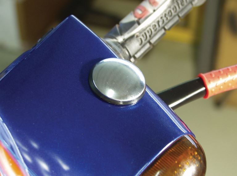 Copriforo per specchietto destro e sinistro per Vespa, cromato