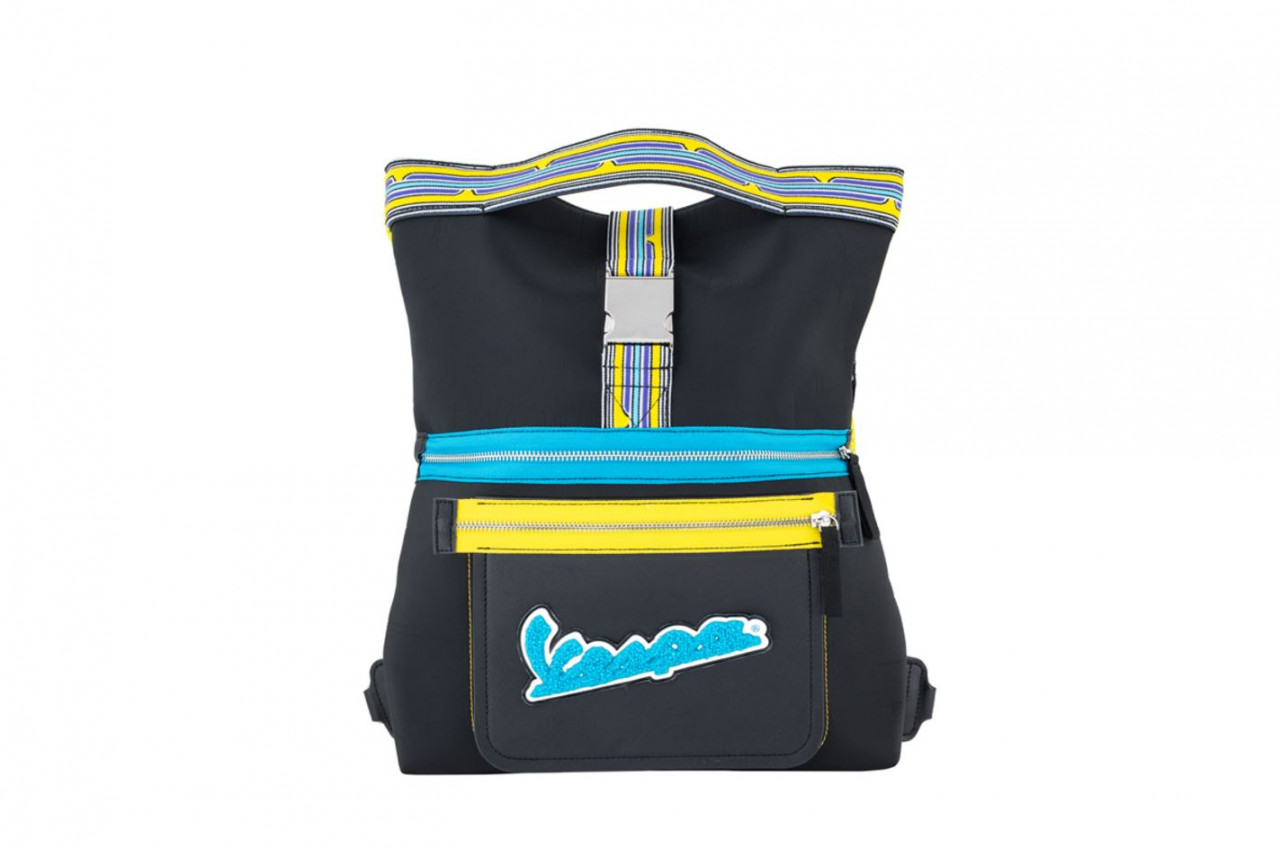 Borsa Vespa con funzione zaino “V-Stripes” - nera