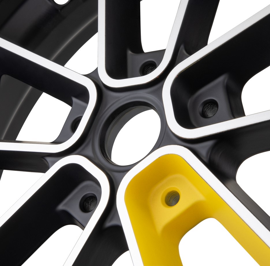 Cerchio anteriore/​posteriore 12" per Vespa GTS/​GTS Super/​GTV/​GT 60/​GT/​GT L 125-300ccm, nero/​giallo