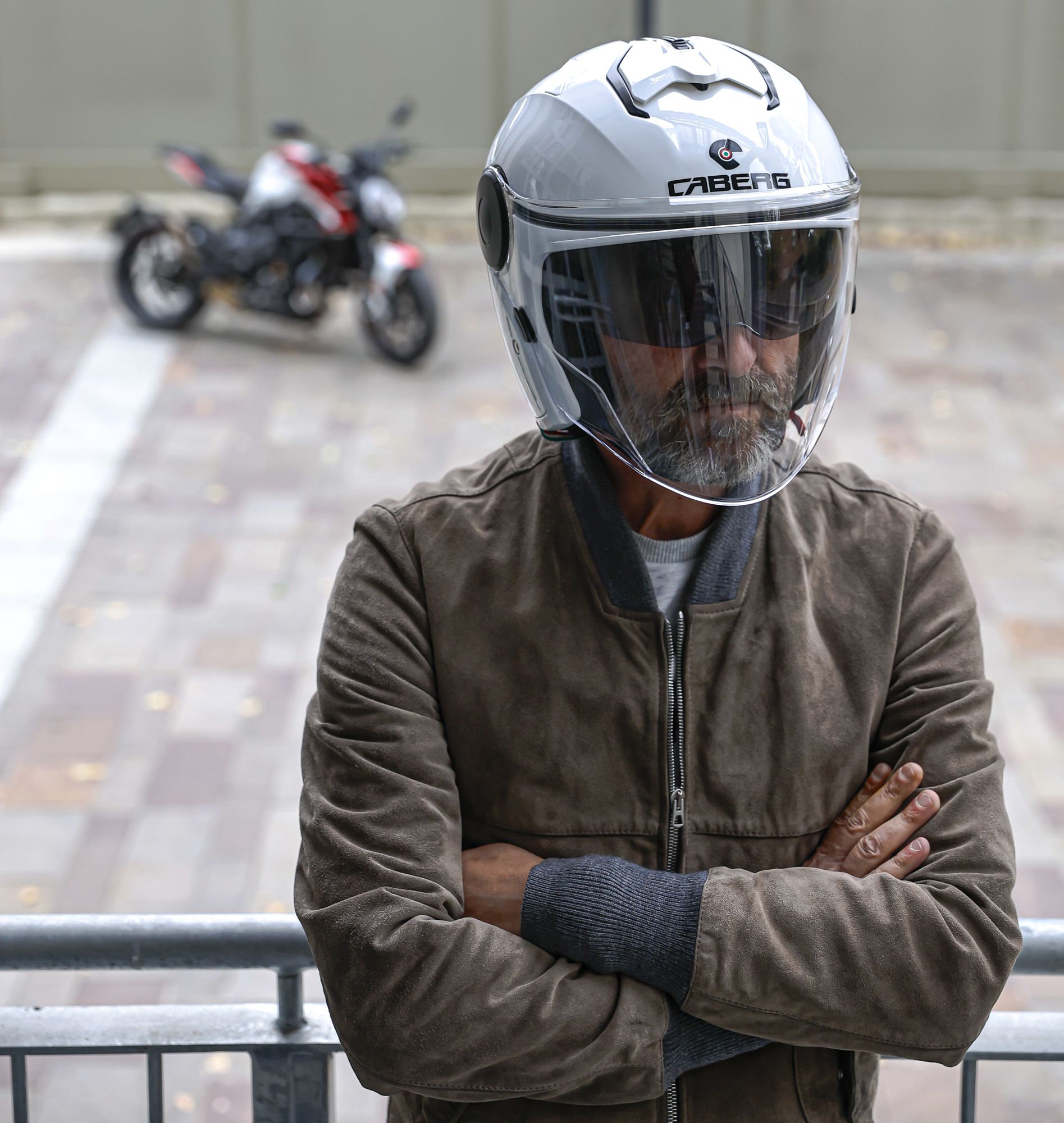 Casco Caberg Soho bianco metallizzato