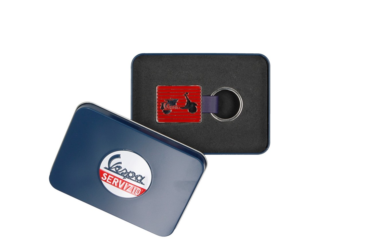 Pacchetto di gadget Vespa "Servizio Rosso"