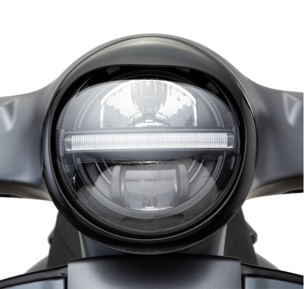 Faro anteriore "Black Edition" LED per Vespa GTS/​GTS Super/​GT/​GT L 125-300ccm ('03-'18)
