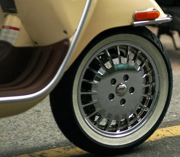 Cerchio anteriore/posteriore per Vespa GTS/GTS Super/GTV/GT 60/GT/GT L/946 125-300ccm, cromato