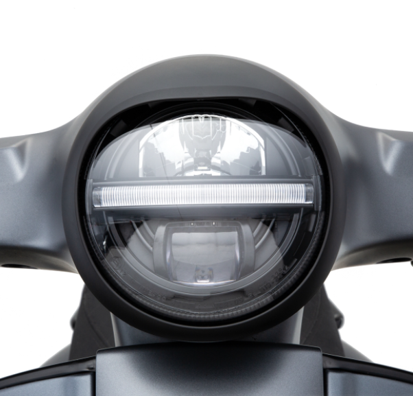 Faro anteriore "Black Edition" LED per Vespa GTS/​GTS Super/​GT/​GT L 125-300ccm ('03-'18)