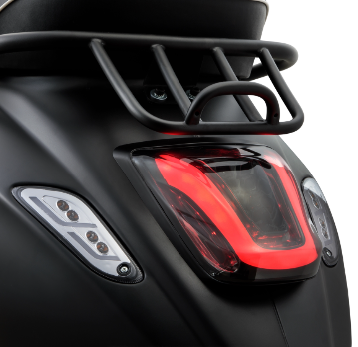 Kit frecce anteriori sinistra/destra per Vespa Primavera/​Sprint 50ccm 2T/​4T, colorate